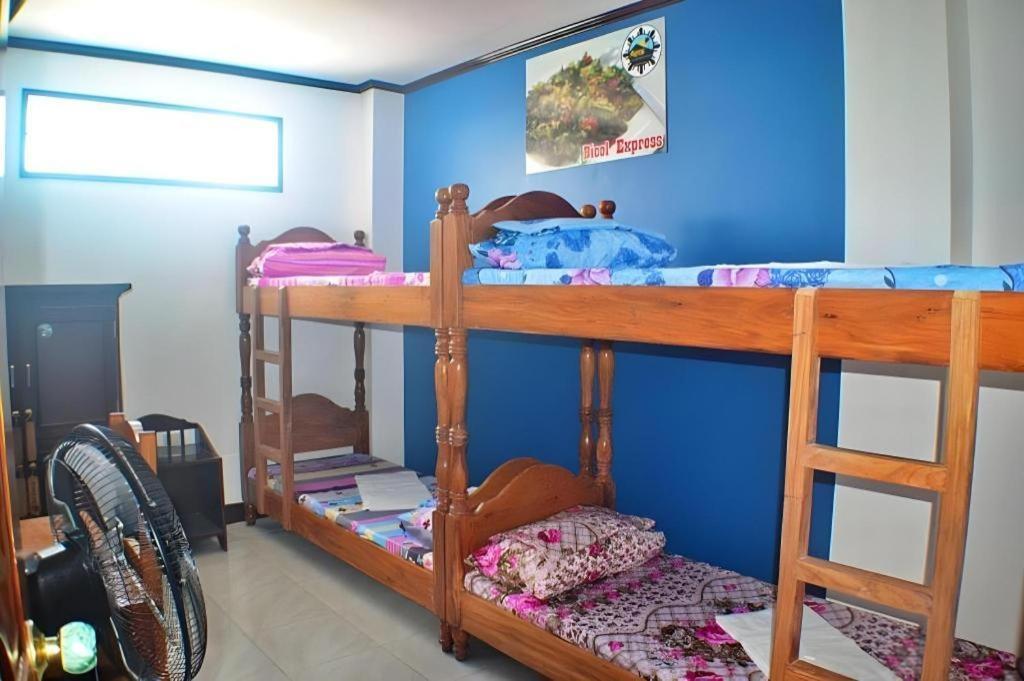 Mayon Backpackers Hostel Legazpi Exterior photo